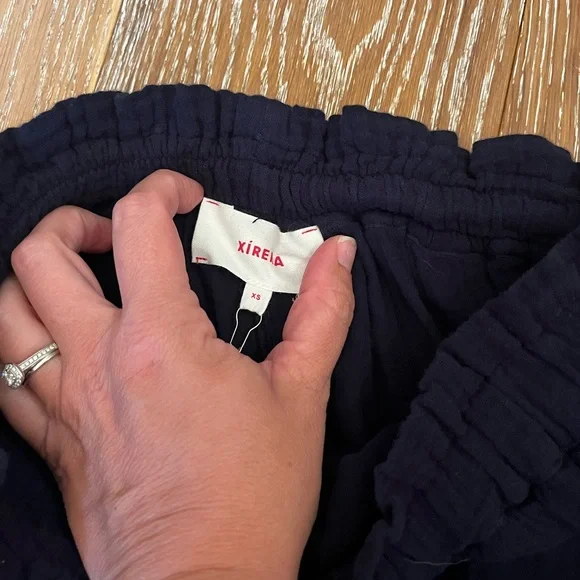 XIRENA Starla Short - North Star navy soft cotton shorts NWT - Picture 4 of 11